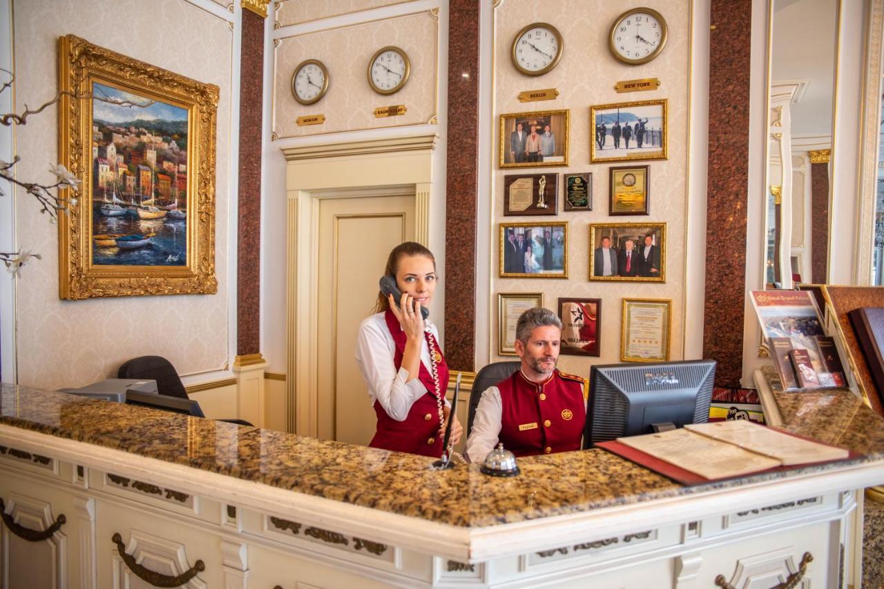 Hotel Grand Palace Svetlogorsk Exterior photo